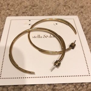 Stella & Dot Signature hoops